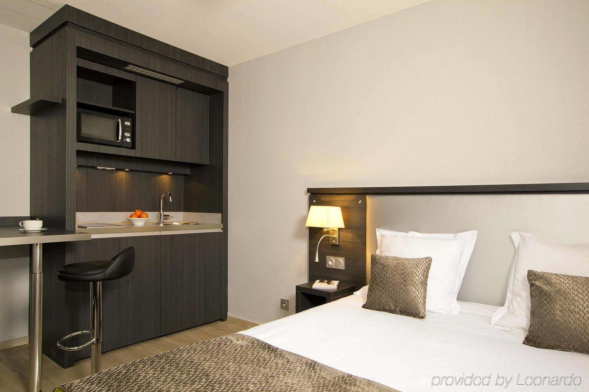 Sejours & Affaires Aix-En-Provence Mirabeau Aparthotel ภายนอก รูปภาพ